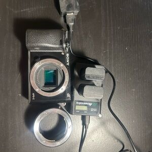 Sony A6000 Mirrorless Camera - Black